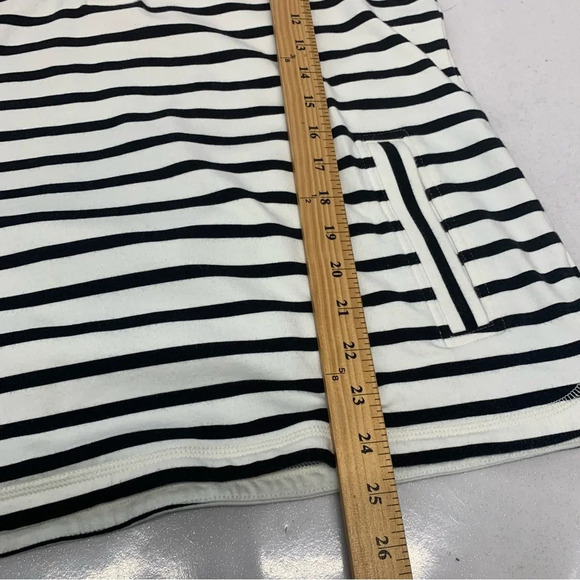 T by Talbots Top Sweatshirt Woman Medium  Long Sleeve Stripe Stretch Pockets - Picture 12 of 12